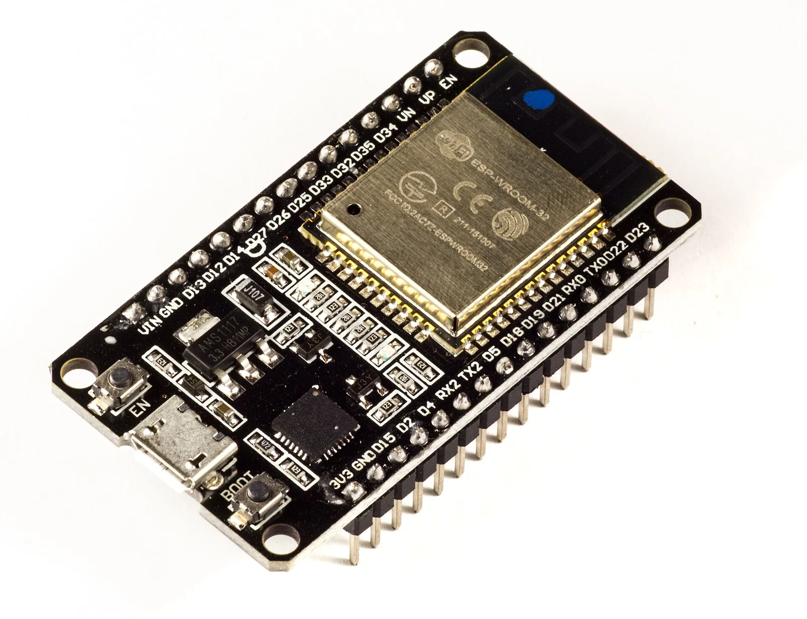 Scheda di sviluppo ESP32 Espressif ESP-WROOM-32 con header a pin maschio su entrambi i lati, vista dall'alto su sfondo neutro.