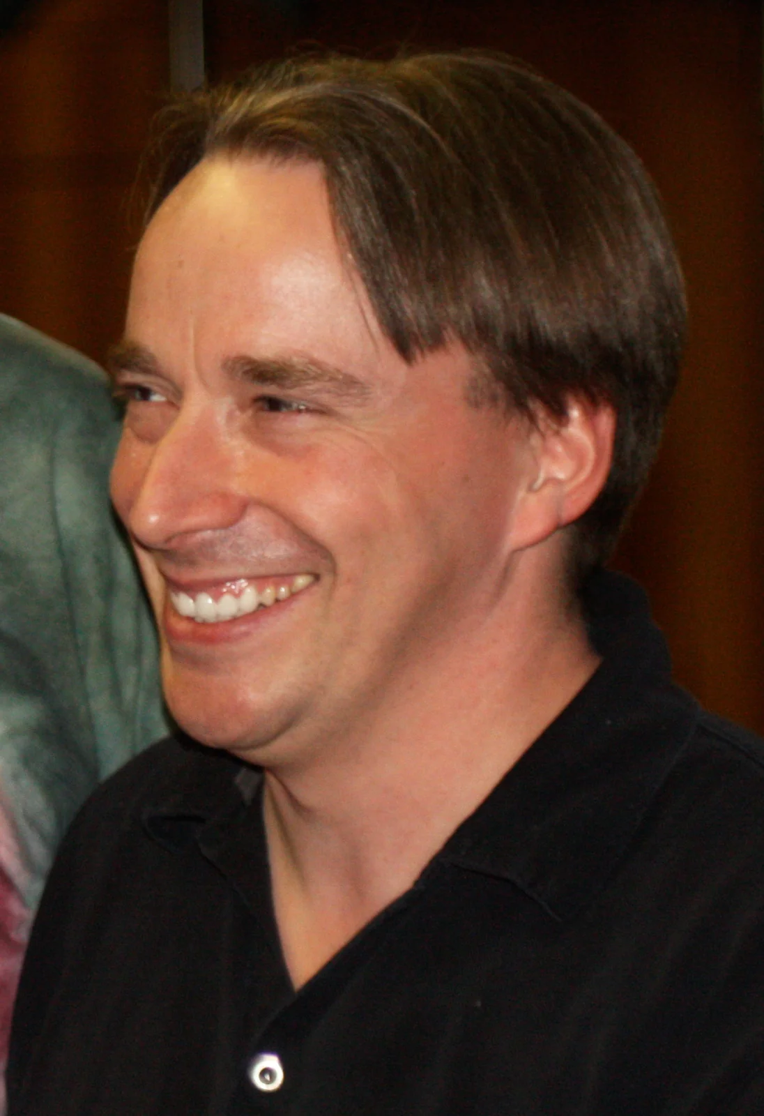 Linus Torvalds, creatore di Linux e di Git, fotografato mentre parla alla conferenza Linux.conf.au del 2009.